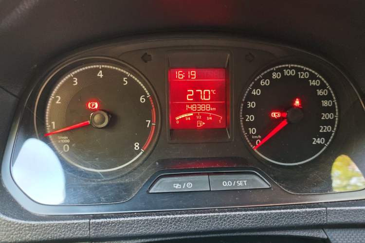 Used Volkswagen Jetta 2019 Dream Edition 1.5L Manual Fashion Version Instrument Cluster