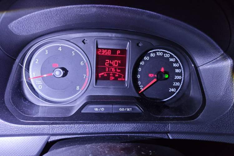 Used Volkswagen Jetta 2019 Dream Edition 1.5L Automatic Fashionable Version Instrument Cluster
