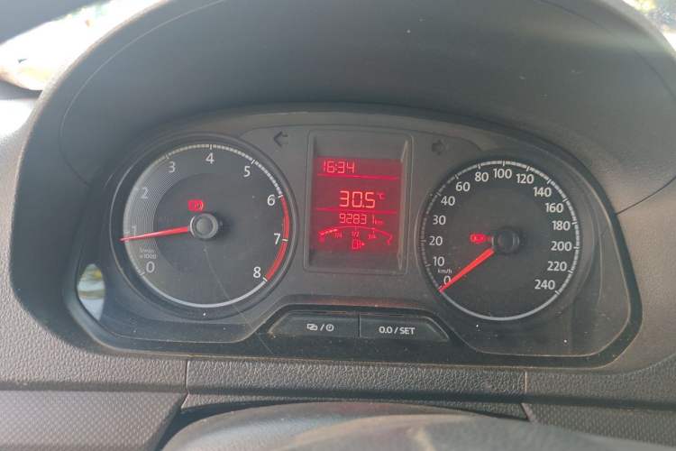 Used Volkswagen Jetta 2019 Dream Edition 1.4L Manual Fashion Version Instrument Cluster