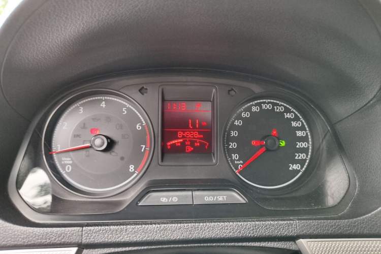 Used Volkswagen Jetta 2019 Dream Edition 1.5L Automatic Comfort Version Instrument Cluster