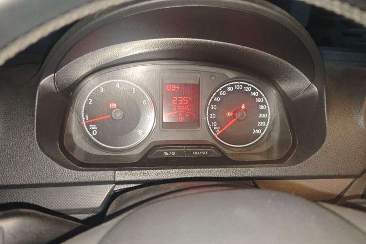 Used Volkswagen Jetta 2019 Dream Edition 1.5L Manual Fashion Version Instrument Cluster