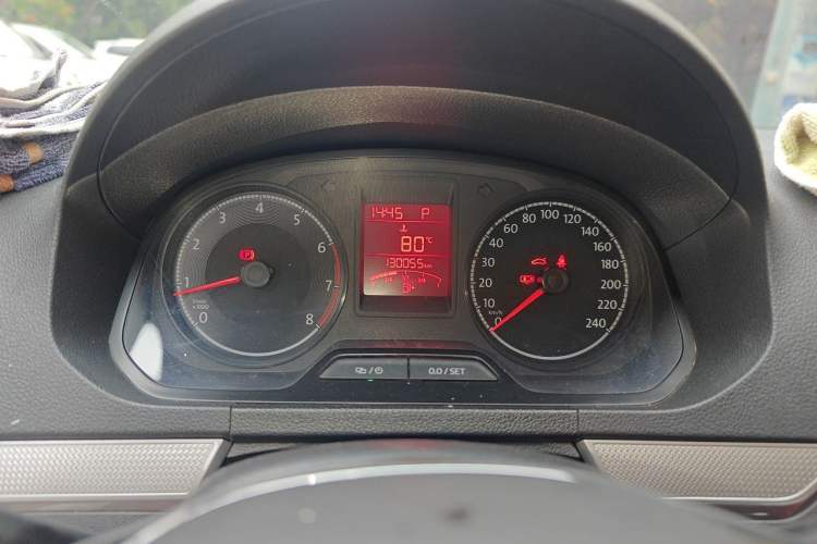 Used Volkswagen Jetta 2019 Dream Edition 1.5L Automatic Comfort Version Instrument Cluster