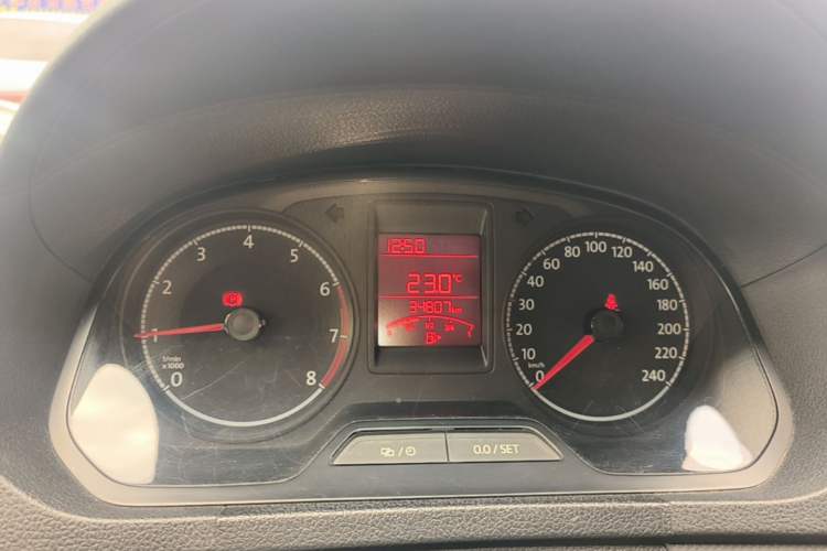 Used Volkswagen Jetta 2019 Dream Edition 1.4L Manual Fashion Version Instrument Cluster