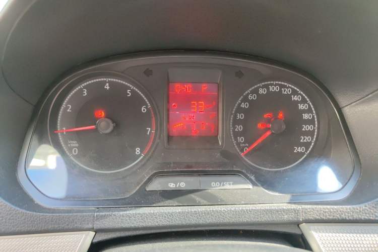 Used Volkswagen Jetta 2019 Dream Edition 1.5L Automatic Comfort Version Instrument Cluster