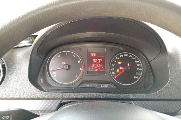 Used Volkswagen Jetta 2019 Dream Edition 1.5L Manual Fashion Version Instrument Cluster