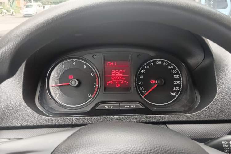 Used Volkswagen Jetta 2019 Dream Edition 1.4L Manual Fashion Version Instrument Cluster