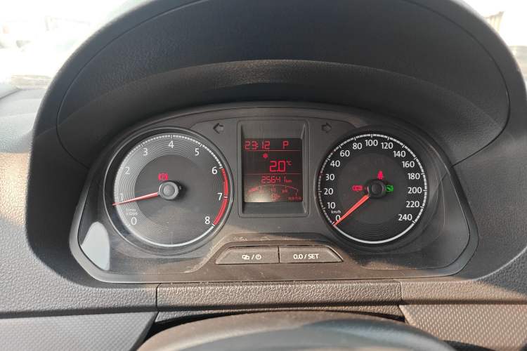 Used Volkswagen Jetta 2019 Dream Edition 1.5L Automatic Fashionable Version Instrument Cluster
