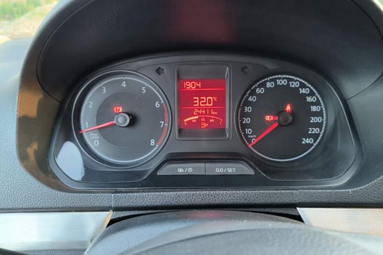 Used Volkswagen Jetta 2019 Dream Edition 1.5L Manual Fashion Version Instrument Cluster
