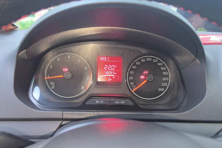Used Volkswagen Jetta 2019 Dream Edition 1.5L Manual Fashion Version Instrument Cluster