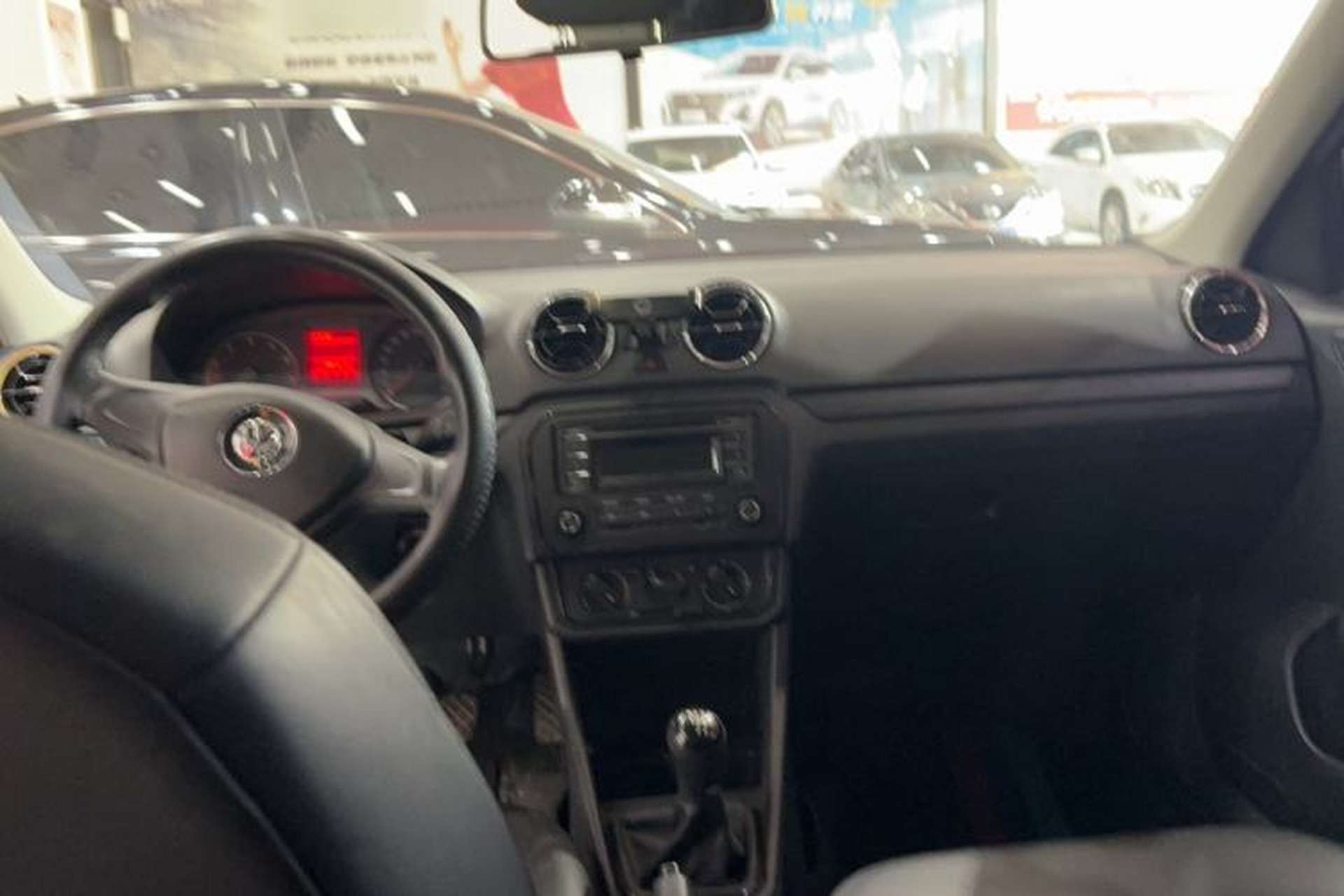 Used Volkswagen Jetta 2019 Dream Edition 1.4L Manual Fashion Version Interior 3