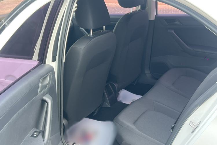 Used Volkswagen Jetta 2019 Dream Edition 1.5L Automatic Fashionable Version Interior 3