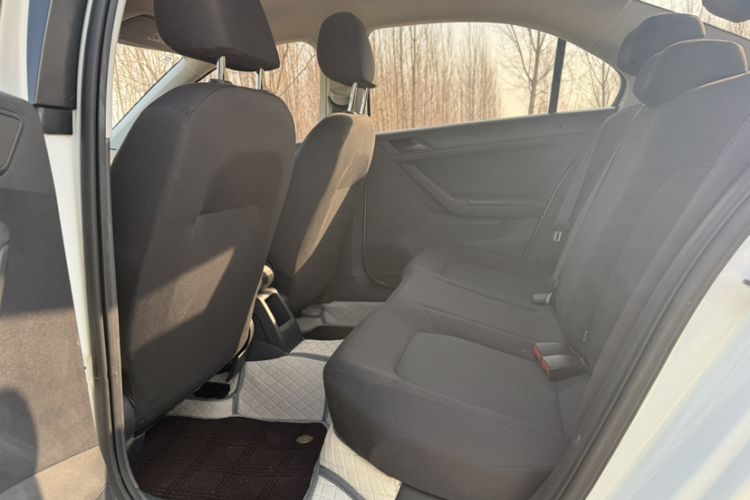 Used Volkswagen Jetta 2019 Dream Edition 1.5L Automatic Fashionable Version Interior 8