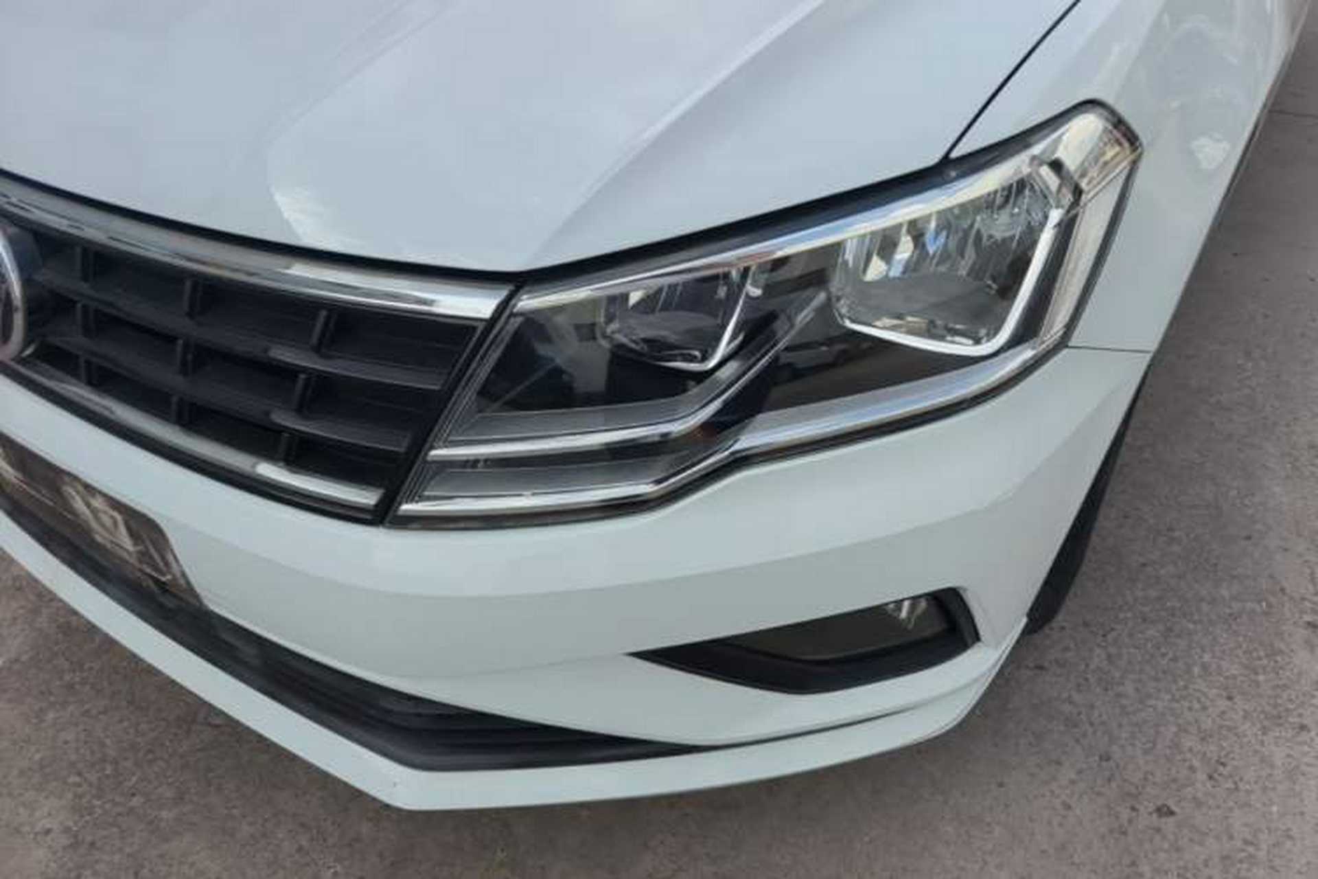 Used Volkswagen Jetta 2019 Dream Edition 1.5L Manual Fashion Version Left Front Headlight