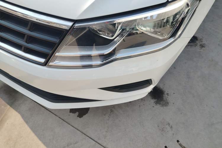 Used Volkswagen Jetta 2019 Dream Edition 1.4L Manual Fashion Version Left Front Headlight