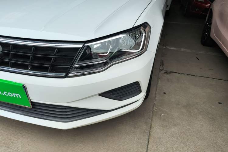 Used Volkswagen Jetta 2019 Dream Edition 1.4L Manual Fashion Version Left Front Headlight