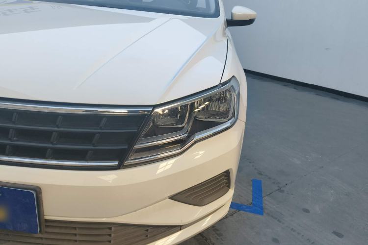 Used Volkswagen Jetta 2019 Dream Edition 1.4L Manual Fashion Version Left Front Headlight