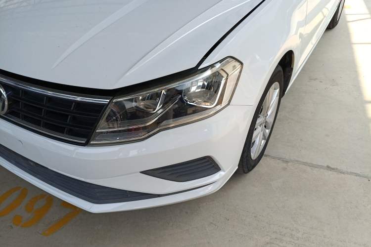 Used Volkswagen Jetta 2019 Dream Edition 1.5L Manual Fashion Version Left Front Headlight