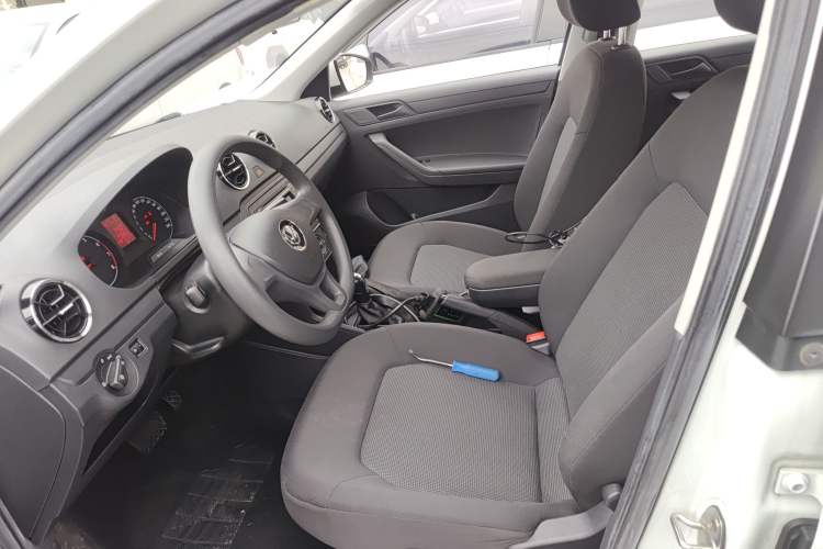 Used Volkswagen Jetta 2019 Dream Edition 1.5L Automatic Fashionable Version Left Front Seat