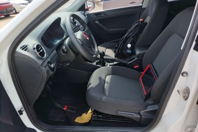 Used Volkswagen Jetta 2019 Dream Edition 1.5L Manual Fashion Version Left Front Seat