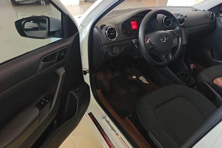 Used Volkswagen Jetta 2019 Dream Edition 1.5L Manual Fashion Version Left Front Seat