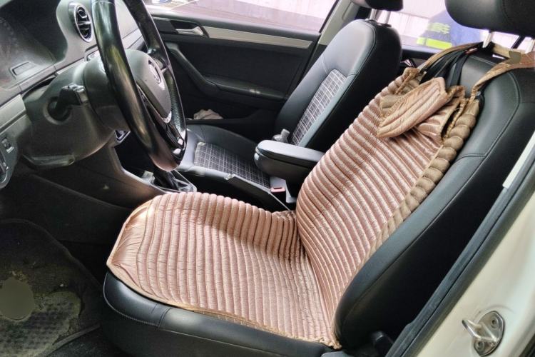 Used Volkswagen Jetta 2019 Dream Edition 1.5L Automatic Comfort Version Left Front Seat
