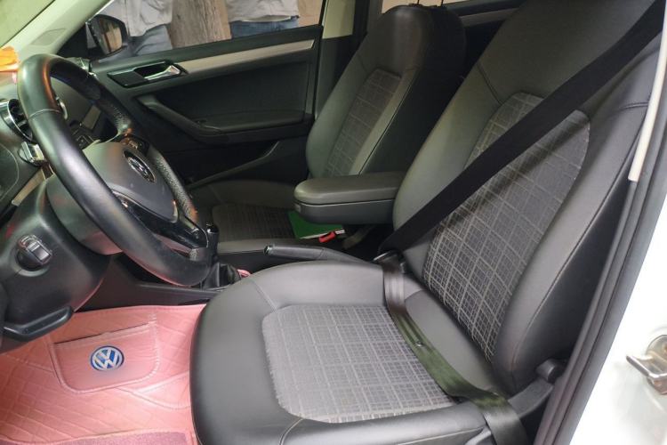 Used Volkswagen Jetta 2019 Dream Edition 1.5L Manual Comfort Version Left Front Seat