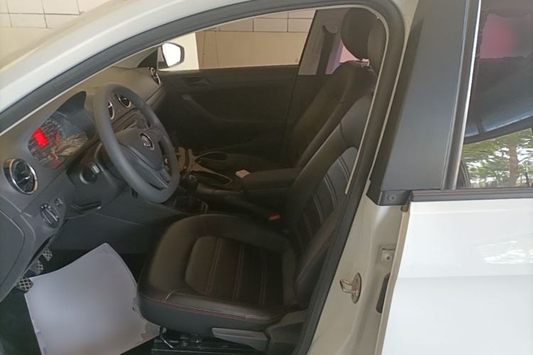 Used Volkswagen Jetta 2019 Dream Edition 1.4L Manual Fashion Version Left Front Seat