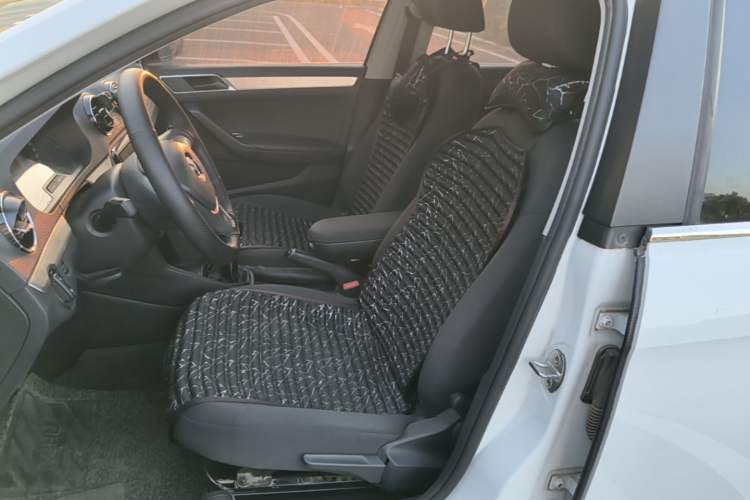 Used Volkswagen Jetta 2019 Dream Edition 1.5L Manual Fashion Version Left Front Seat