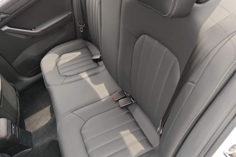 Used Volkswagen Jetta 2019 Dream Edition 1.5L Manual Fashion Version Left Rear Seat