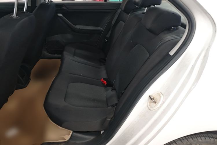 Used Volkswagen Jetta 2019 Dream Edition 1.4L Manual Fashion Version Left Rear Seat