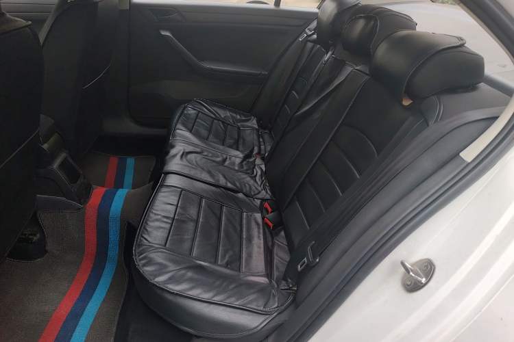 Used Volkswagen Jetta 2019 Dream Edition 1.5L Automatic Fashionable Version Left Rear Seat