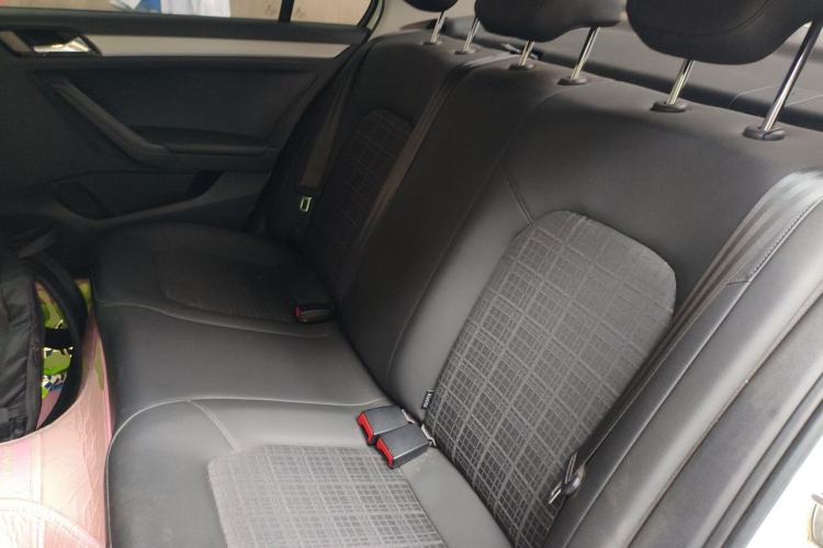Used Volkswagen Jetta 2019 Dream Edition 1.5L Manual Comfort Version Left Rear Seat