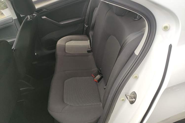 Used Volkswagen Jetta 2019 Dream Edition 1.4L Manual Fashion Version Left Rear Seat