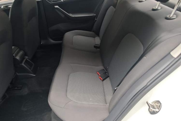 Used Volkswagen Jetta 2019 Dream Edition 1.4L Manual Fashion Version Left Rear Seat