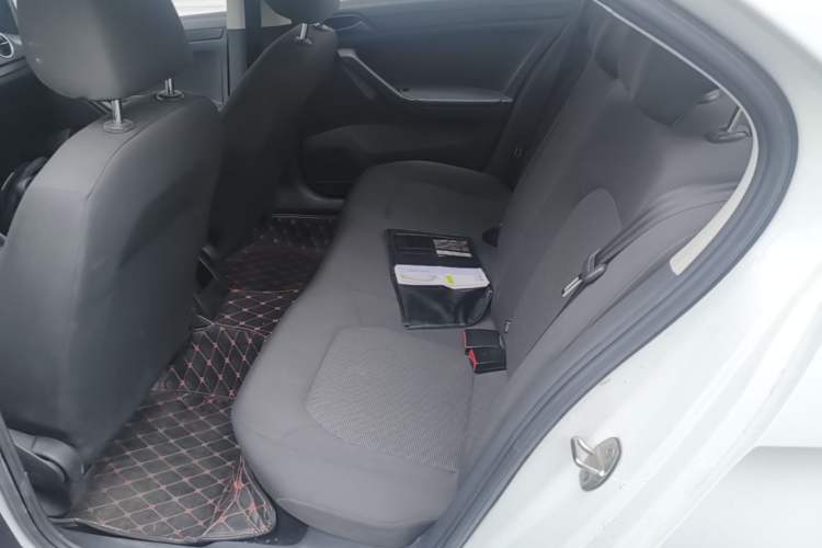 Used Volkswagen Jetta 2019 Dream Edition 1.5L Automatic Fashionable Version Left Rear Seat