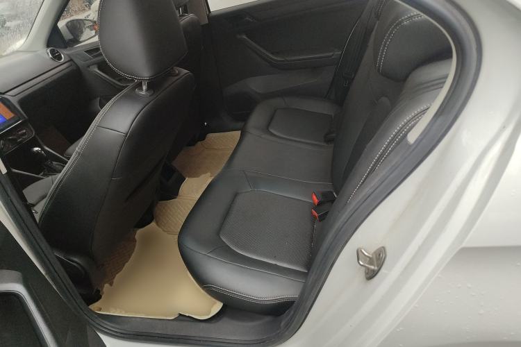 Used Volkswagen Jetta 2019 Dream Edition 1.5L Automatic Fashionable Version Left Rear Seat