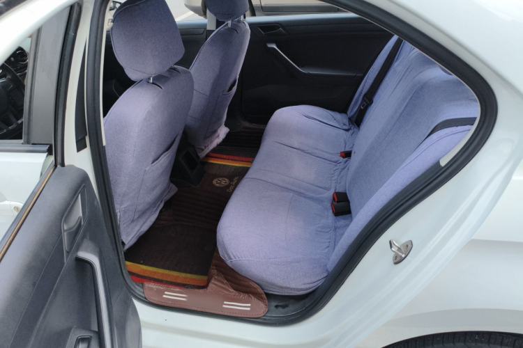 Used Volkswagen Jetta 2019 Dream Edition 1.5L Manual Fashion Version Left Rear Seat