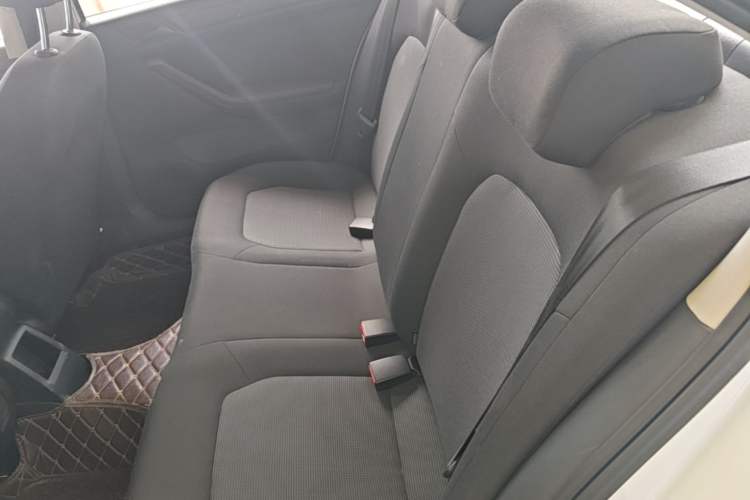 Used Volkswagen Jetta 2019 Dream Edition 1.4L Manual Fashion Version Left Rear Seat