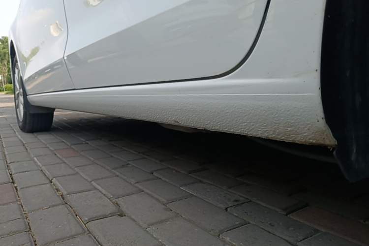 Used Volkswagen Jetta 2019 Dream Edition 1.5L Automatic Fashionable Version Left Side Sill