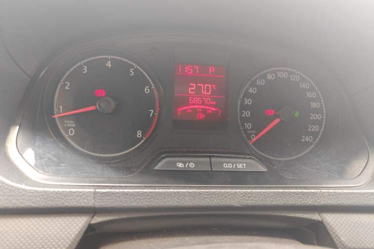 Used Volkswagen Jetta 2019 Dream Edition 1.5L Automatic Fashionable Version Odometer Close Up