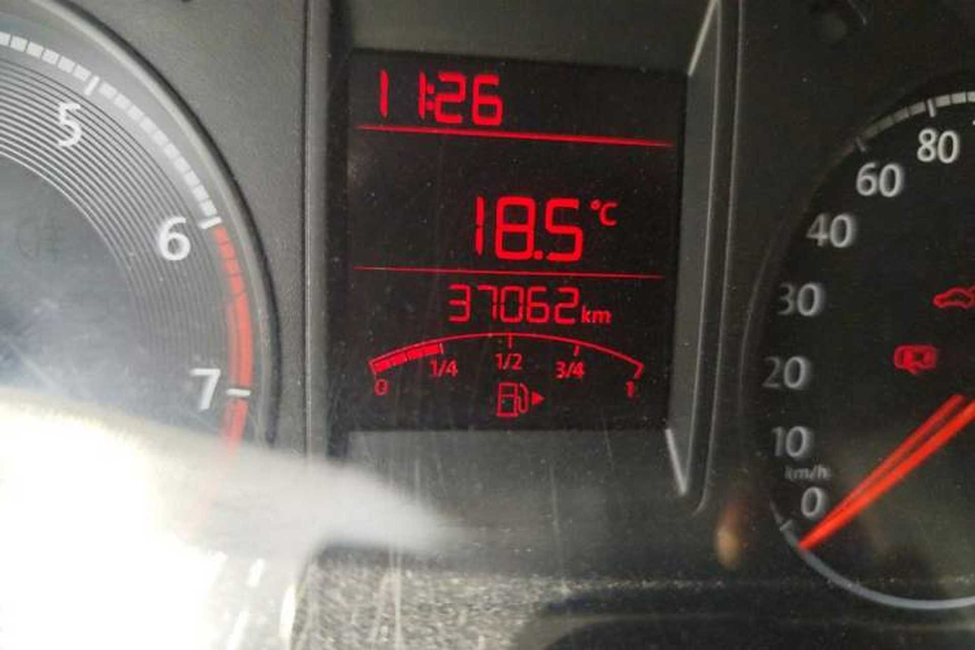 Used Volkswagen Jetta 2019 Dream Edition 1.4L Manual Fashion Version Odometer Close Up