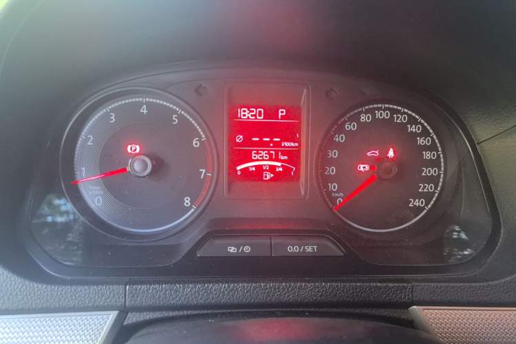 Used Volkswagen Jetta 2019 Dream Edition 1.5L Automatic Comfort Version Odometer Close Up