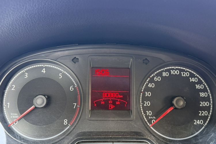 Used Volkswagen Jetta 2019 Dream Edition 1.5L Automatic Fashionable Version Odometer Close Up