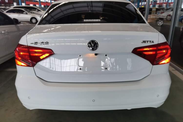 Used Volkswagen Jetta 2019 Dream Edition 1.4L Manual Fashion Version Rear