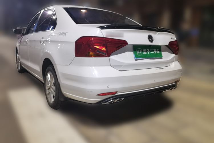 Used Volkswagen Jetta 2019 Dream Edition 1.4L Manual Fashion Version Rear Left 45 Deg