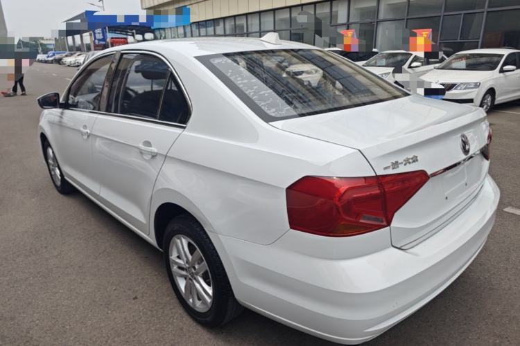 Used Volkswagen Jetta 2019 Dream Edition 1.4L Manual Fashion Version Rear Left 45 Deg