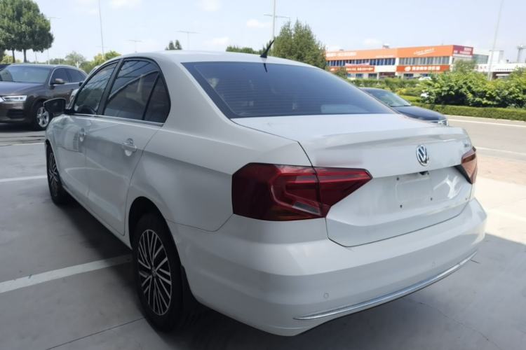 Used Volkswagen Jetta 2019 Dream Edition 1.5L Manual Comfort Version Rear Left 45 Deg