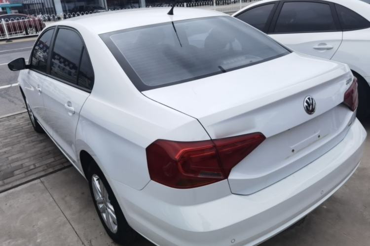 Used Volkswagen Jetta 2019 Dream Edition 1.5L Manual Fashion Version Rear Left 45 Deg