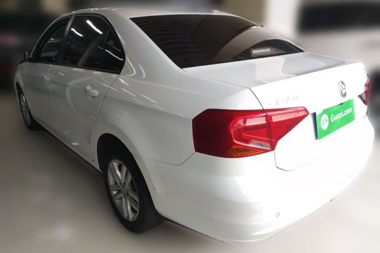 Used Volkswagen Jetta 2019 Dream Edition 1.5L Manual Fashion Version Rear Left 45 Deg