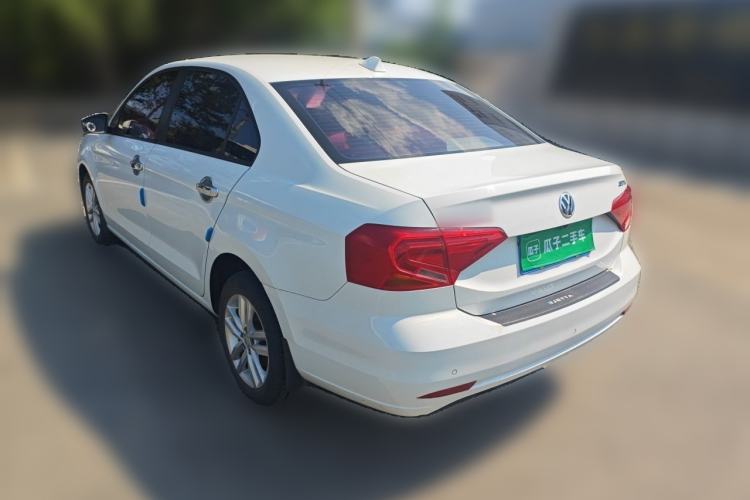 Used Volkswagen Jetta 2019 Dream Edition 1.4L Manual Fashion Version Rear Left 45 Deg